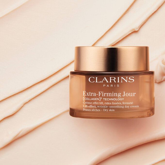 Extra-Firming Day Cream Dry Skin 2025