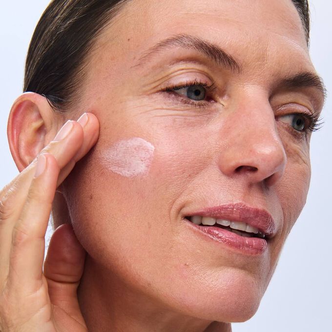 Podkladov&aacute; b&aacute;za SOS Primer Pink