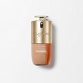DOUBLE SERUM FOUNDATION &ndash; Hybridn&yacute; a rozjasňuj&uacute;ci makeup na b&aacute;ze s&eacute;ra