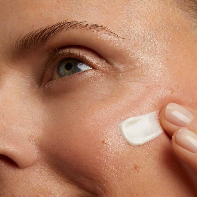 SOS Color Correcting + Hydrating Face Primer