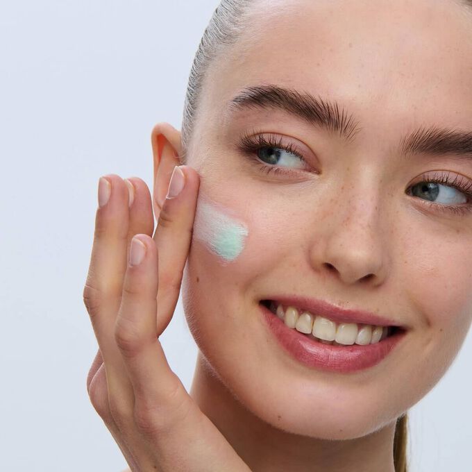 Podkladov&aacute; b&aacute;za SOS Primer Green