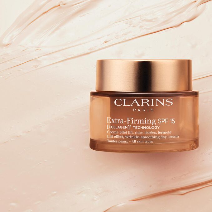 Extra-Firming Day Cream SPF15 2025